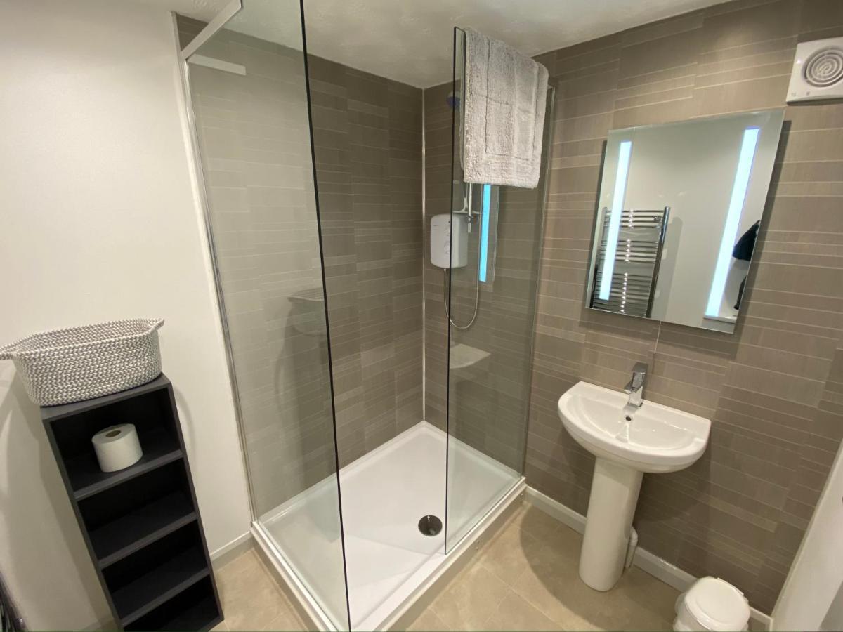 The Drum Room Holiday Apartment Near Horsham Southwater Exterior photo
